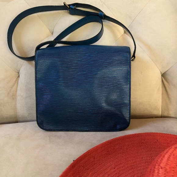 Authentic Louis Vuitton Cartouchiere - Picture 2 of 11